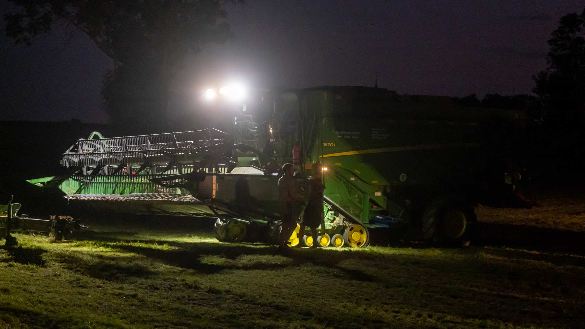 öffnet das Foto in Vollbild